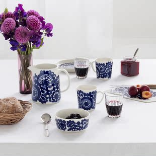 芬兰Arabia Esteri艾斯达丽蓝花陶瓷盘碗北欧蓝色经典窗花马克杯