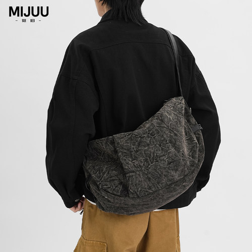 皮质单肩斜挎包大容量背包