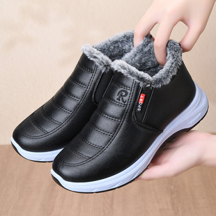 加厚防寒雪地靴皮面防寒奶奶棉靴 女加绒保暖妈妈鞋 冬季 老北京棉鞋