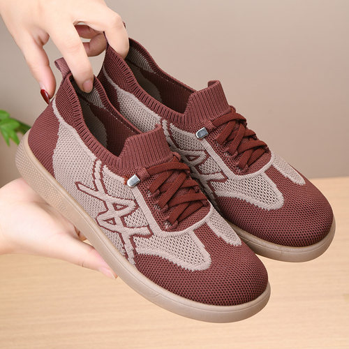 春秋老北京布鞋女新款软底透气妈妈鞋轻便舒适一脚蹬休闲女士单鞋