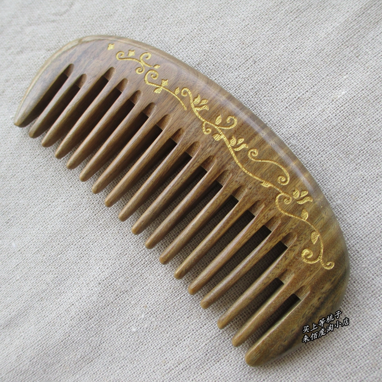 天然正品整木老料绿檀木梳子玉檀香檀木梳按摩头皮发中宽齿梳卷发