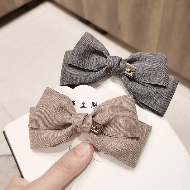 黑色简约百搭通勤发饰