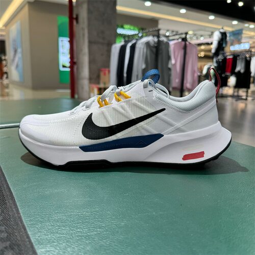 NIKE耐克男运动跑步鞋轻便耐磨