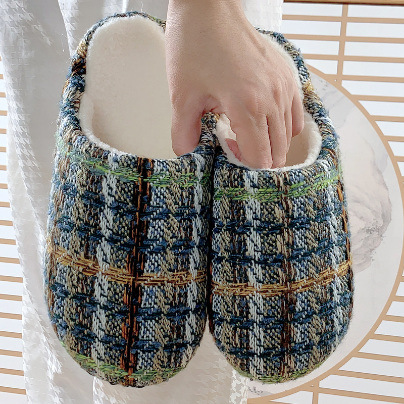 舒适保暖居家加厚棉拖鞋