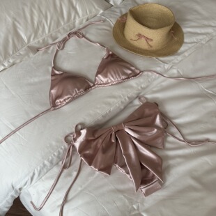 2026年新款甜辣性感比基尼珠光纯欲蝴蝶结分体泳衣温泉度假6032