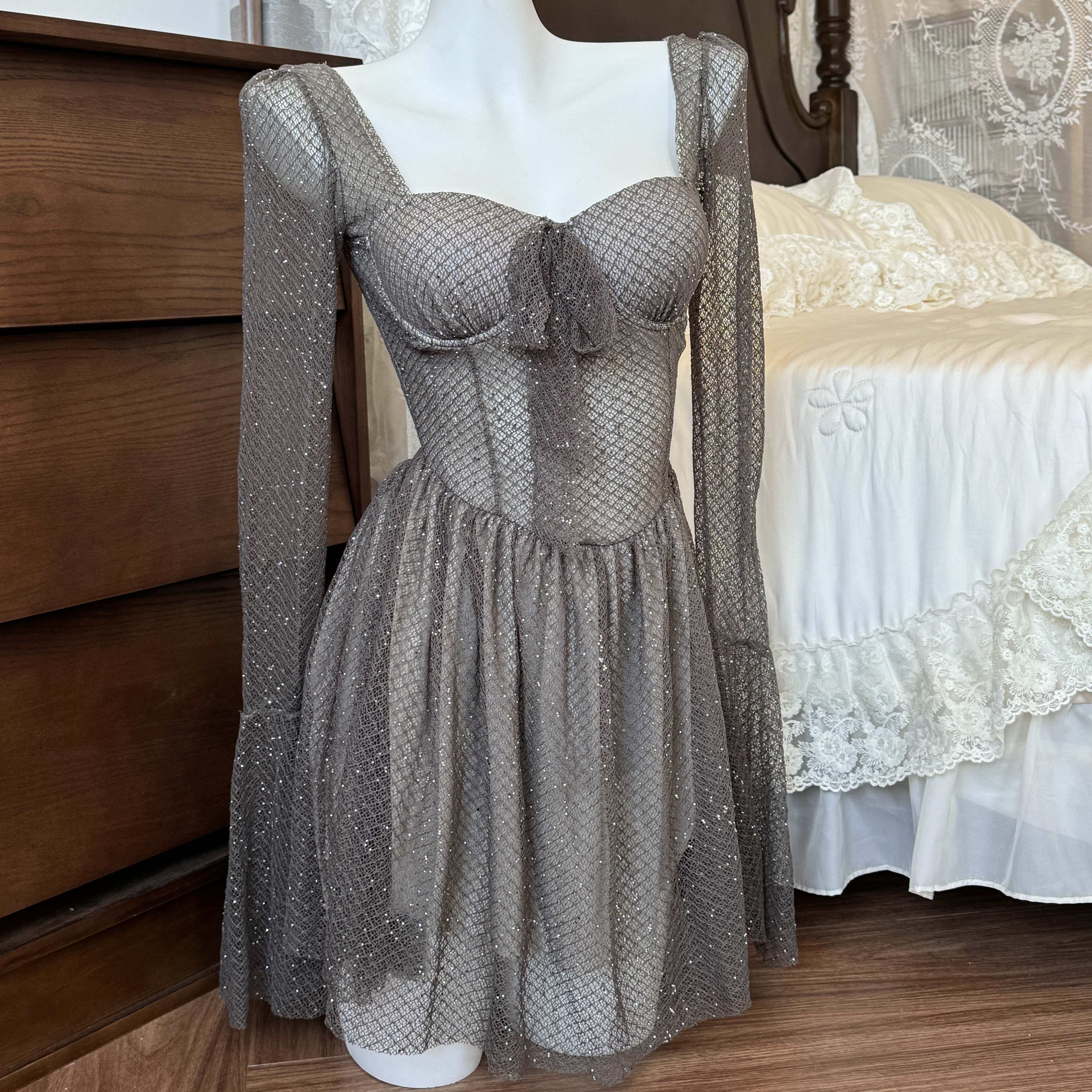 新款镂空透视感裙式泳衣性感显瘦泡温泉海边沙滩度假泳装5142