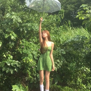 2622 显瘦肌理感泡温泉海边泳装 2026年新款 清新度假泳衣连体裙式