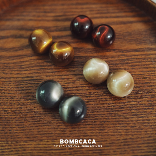 BOMBCACA 猫眼球球 圆鼓鼓半球光泽感日常百搭秋冬四季耳环女