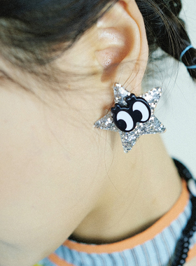 BOMBCACA我很怪2 星星怪 原创闪片disco五角星银色亮晶晶耳环女
