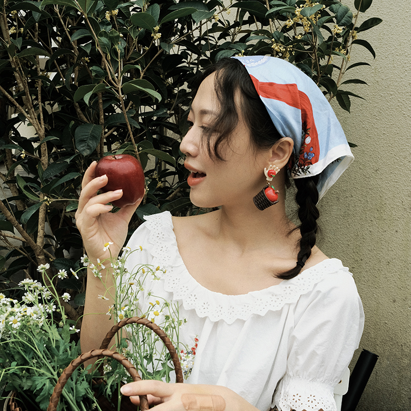 BOMBCACA放牛班的秋天系列 红富士 原创苹果篮筐趣味创意夸张耳环