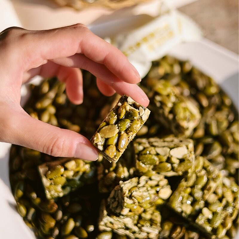 西域小白低GI低糖南瓜子酥高膳食纤维代餐控糖休闲小零食独立包装