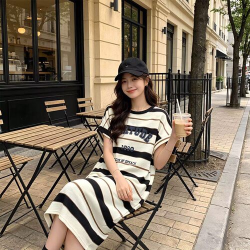 大码条纹短袖t恤连衣裙女夏2026新款圆领印花小个子慵懒风中长裙