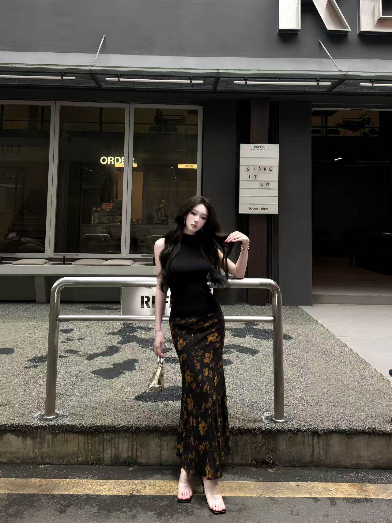 AWMUMU法式复古气质碎花半身裙女夏季高腰显瘦性感包臀裙a字长裙