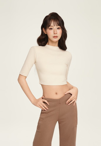 极简知性气质修身中袖软糯上衣女