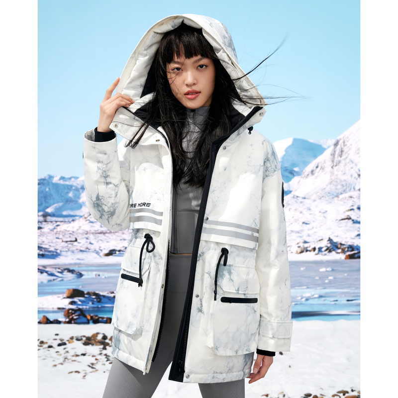 波司登極寒加厚羽絨服工裝風(fēng)抽繩顯瘦女士鵝絨服B20142322