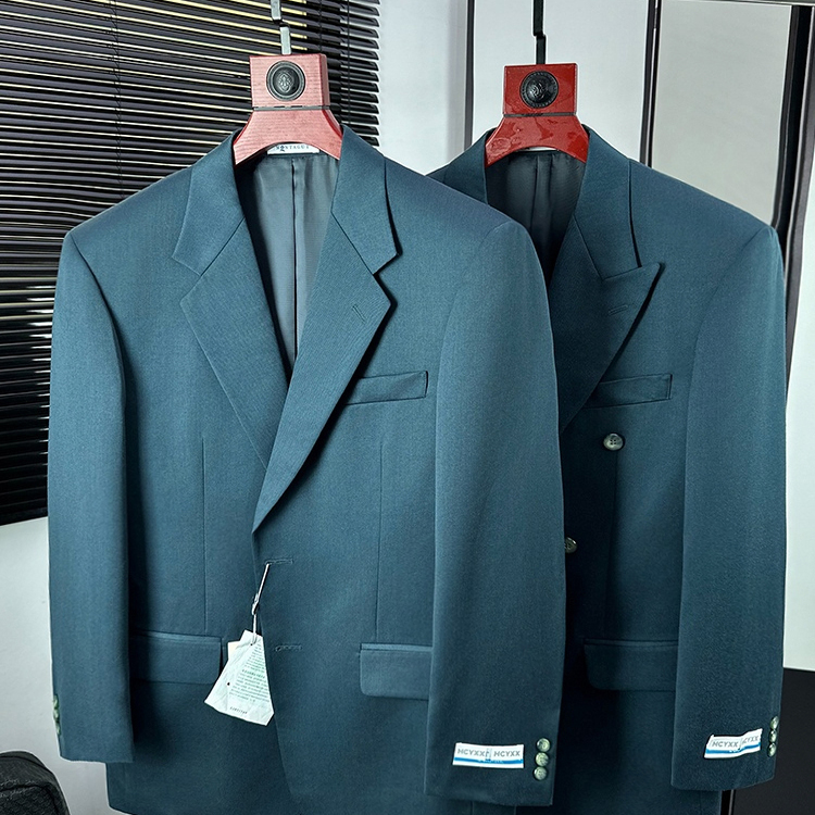 经典男装品牌库存宽大高垫肩西装
