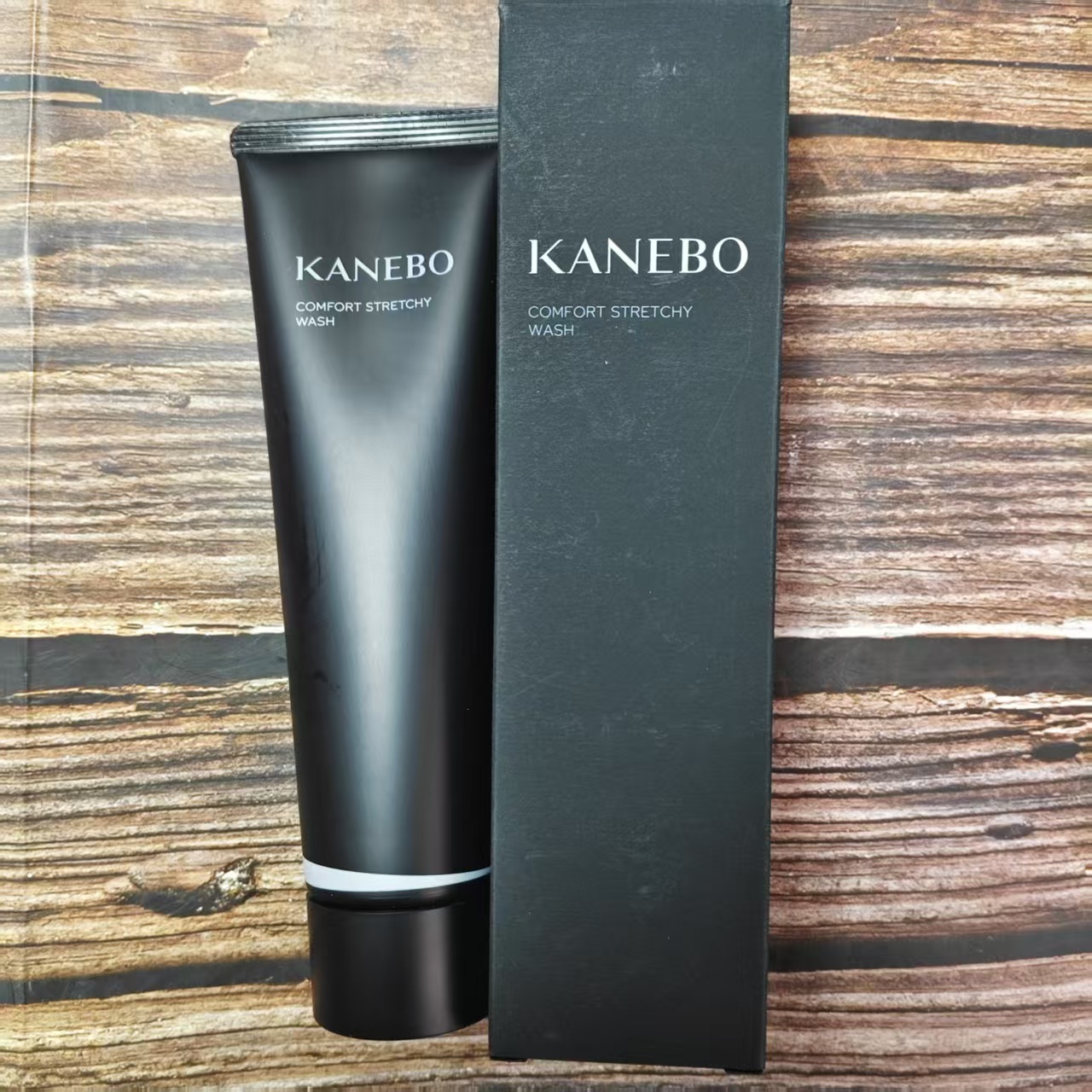 Kanebo嘉娜宝黑管拉丝洗面奶深层清洁温和清爽洁面/清洁化妆水