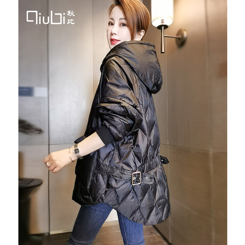3秋比小个子羽绒服女2021冬季新款时尚宽松韩版轻便白鸭绒连帽外套