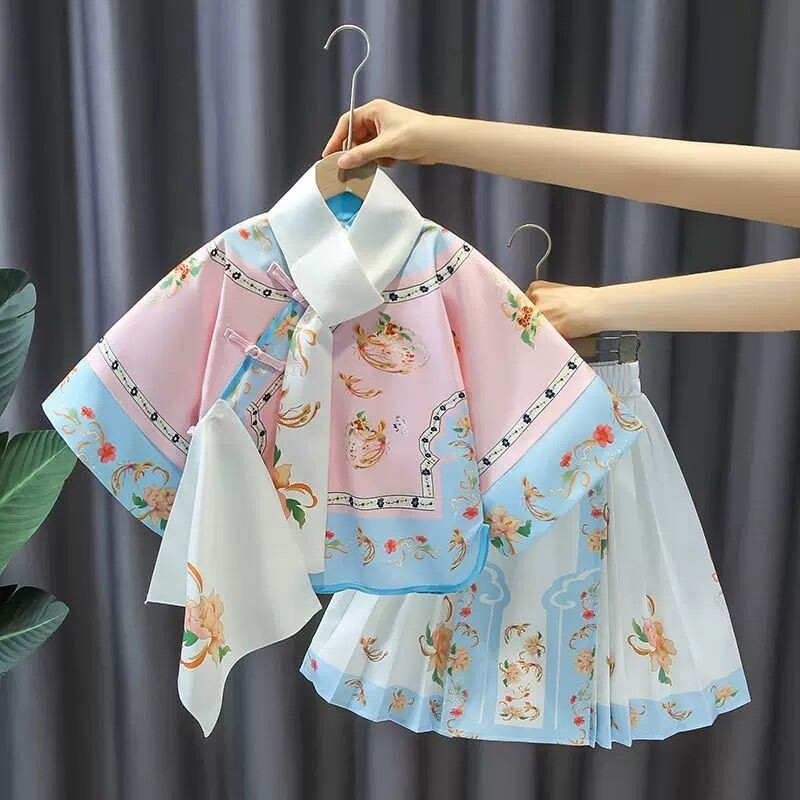 女童周岁礼服套装儿童国风古装春秋款女孩清朝格格古城游玩服幼童