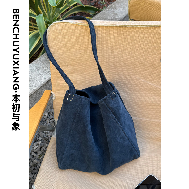 本初与象极简慵懒随性大容量托特水桶单肩斜跨女包头层牛皮购物袋