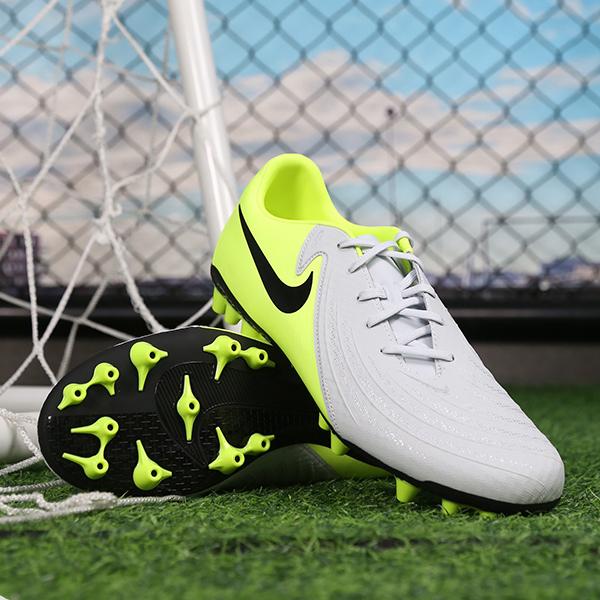 NIKE/耐克中性运动训练足球鞋