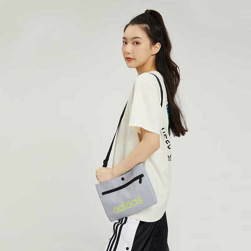 运动斜挎包HC7234简约潮流adidas