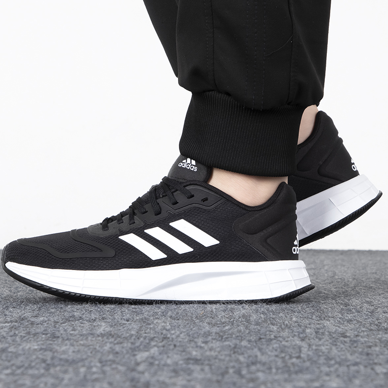 阿迪达斯女鞋透气运动休闲鞋