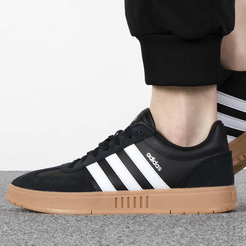 Adidas男女鞋运动休闲板鞋