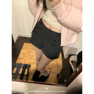WANANTONG 搭配巧思 装饰扣灰色条纹短裤女秋冬休闲裤