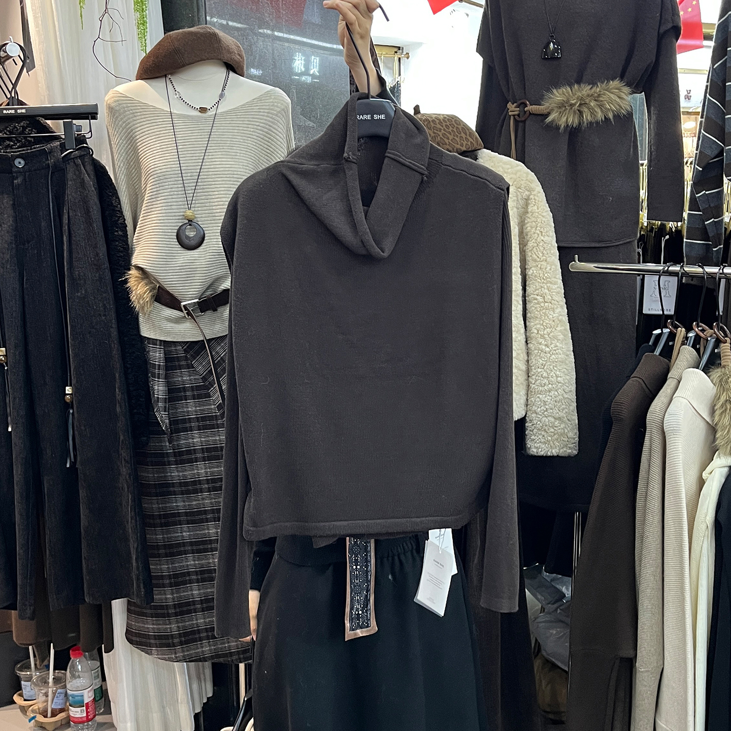 法式荡领针织衫女假两件落肩毛衣