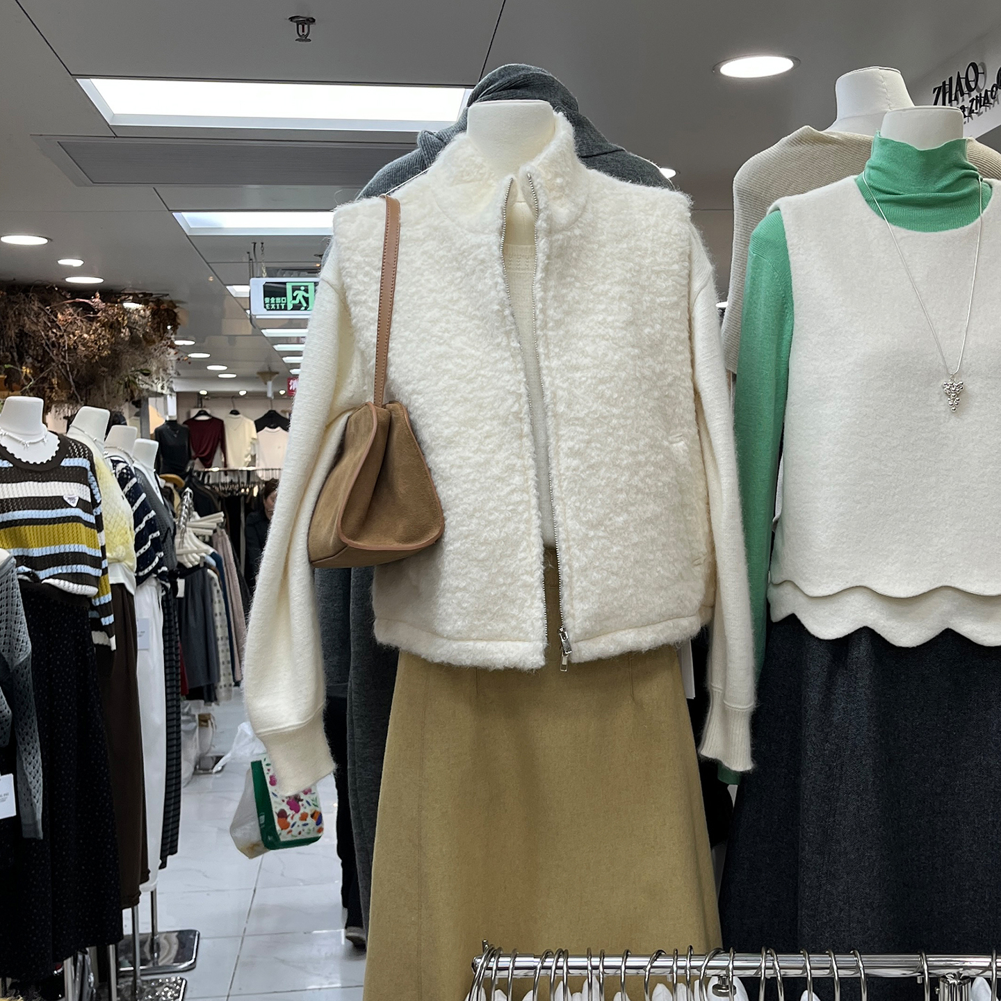 羊羔毛无袖外套女宽松马甲背心冬