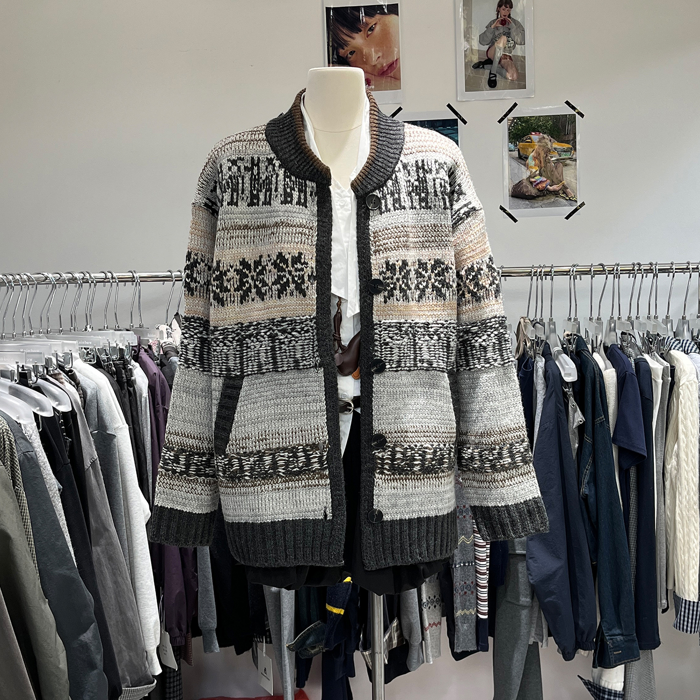 早秋穿搭碎花条纹毛衣开衫女