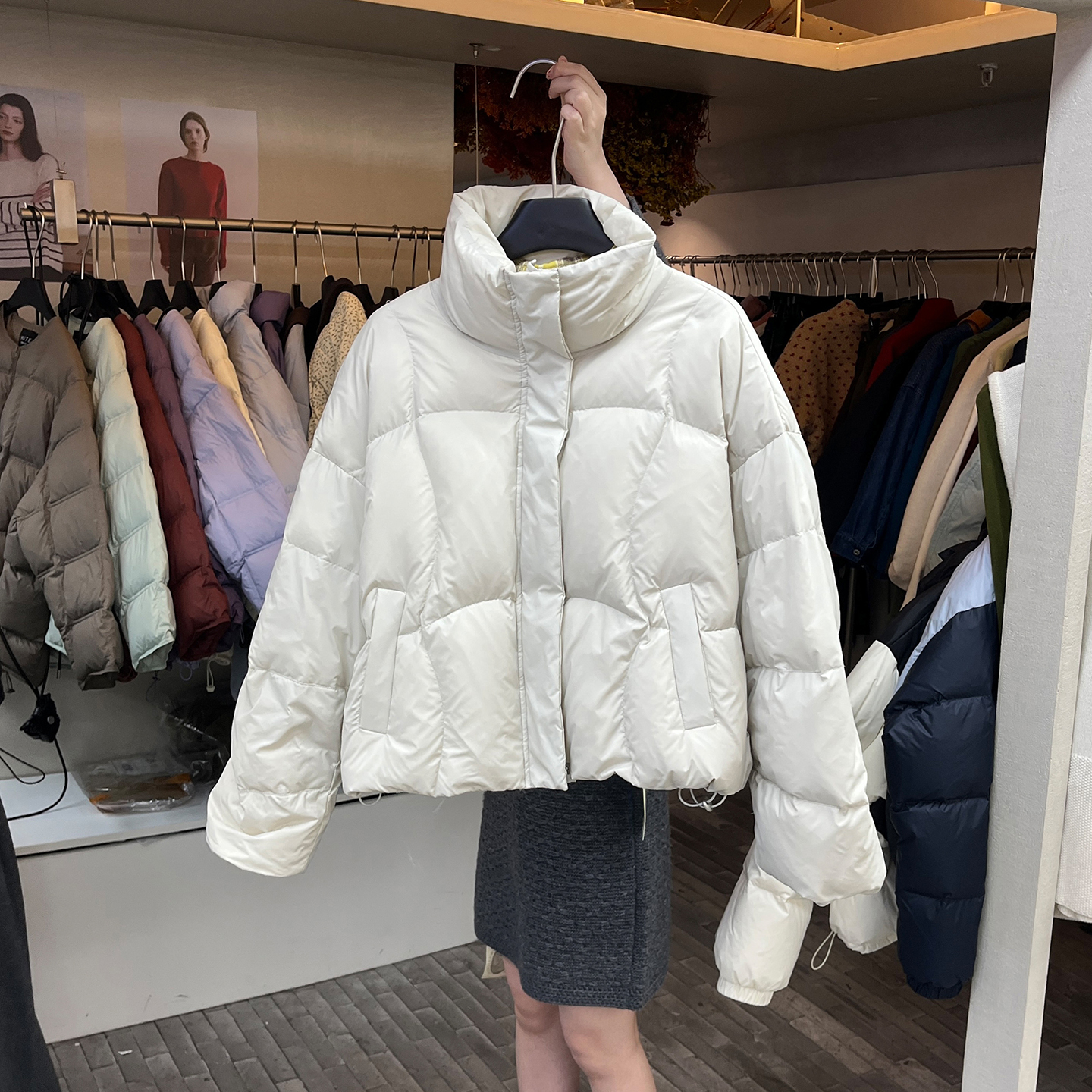 宽松灯笼袖立领羽绒服外套