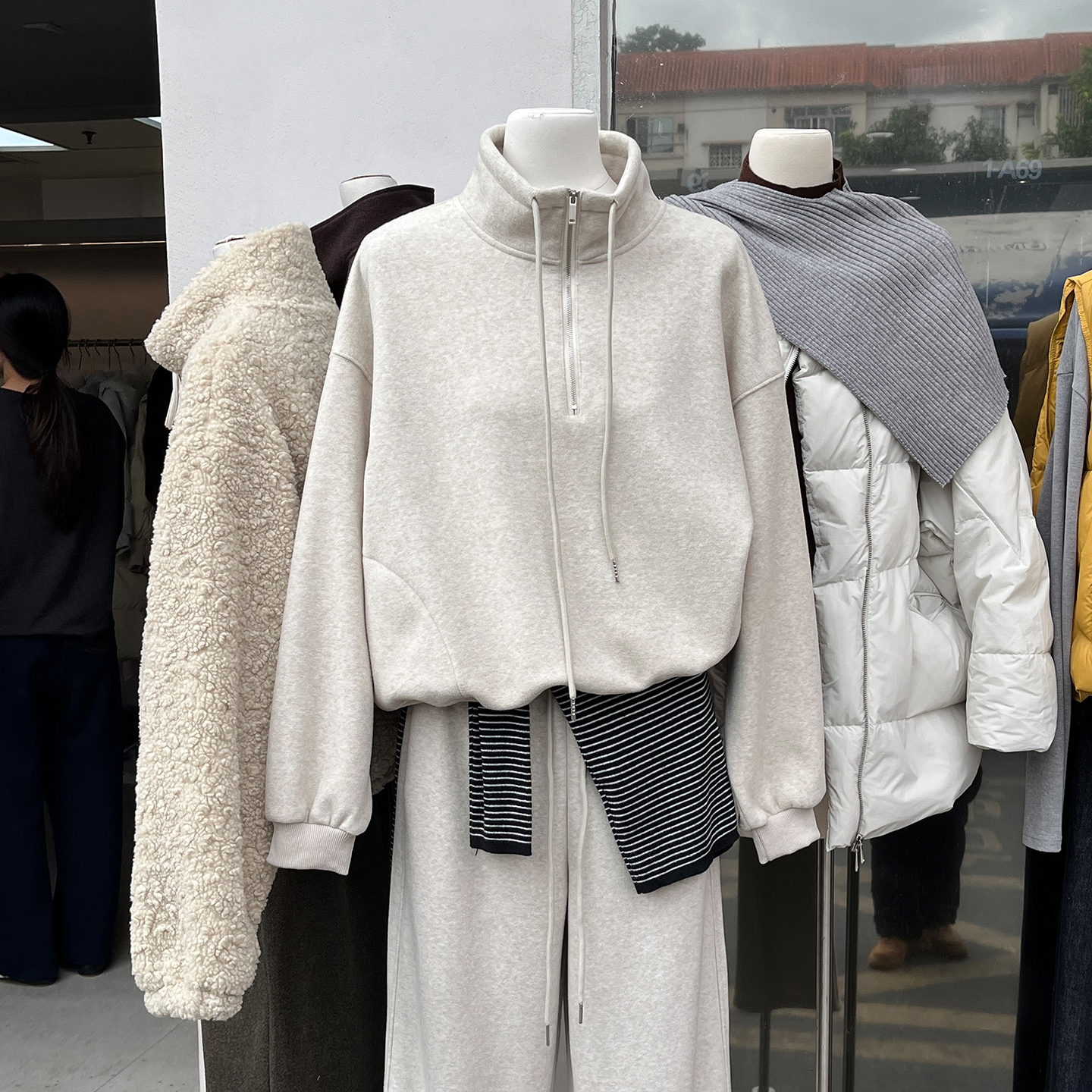 高领加绒卫衣简约半拉链运动上衣