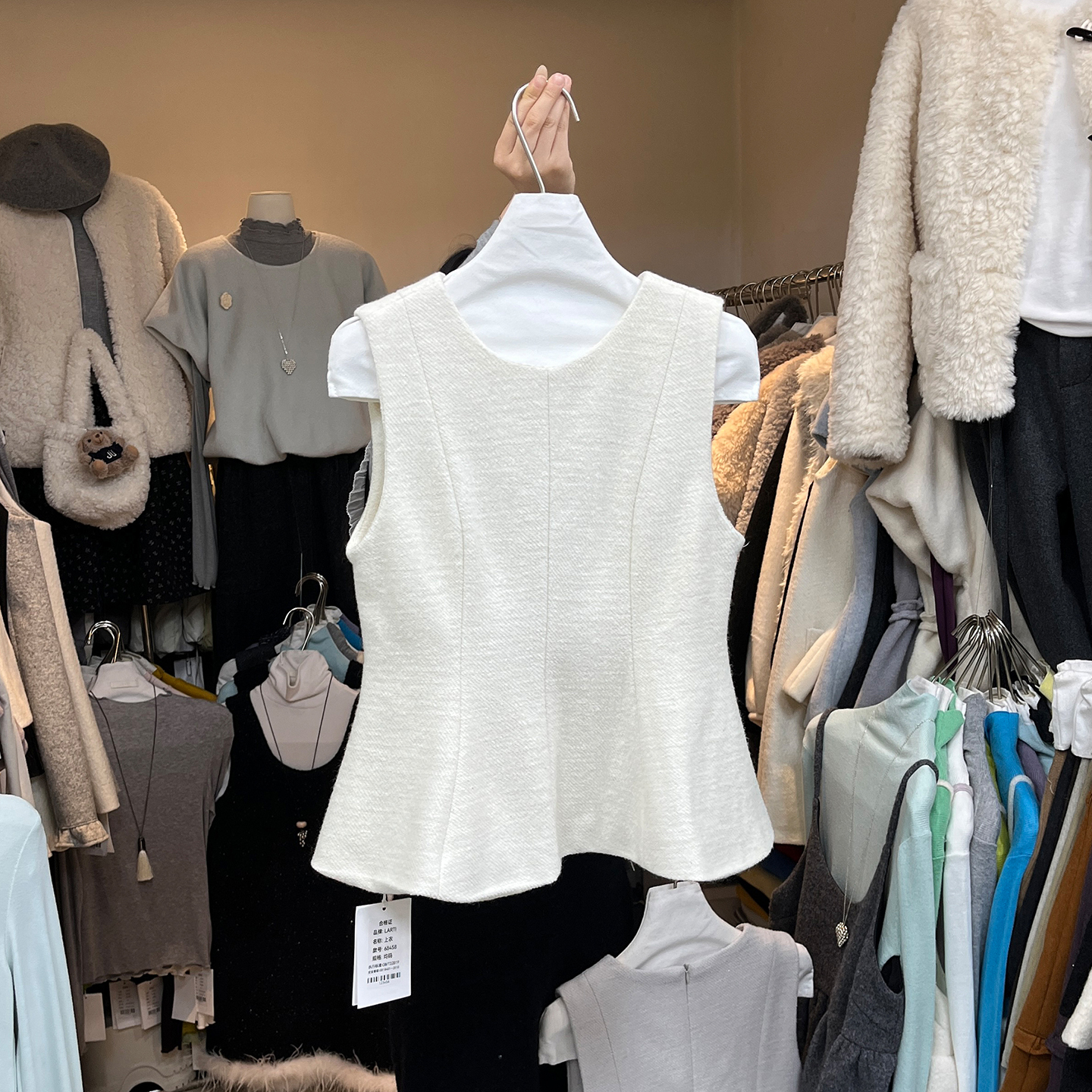 纯色圆领毛呢收腰休闲背心上衣