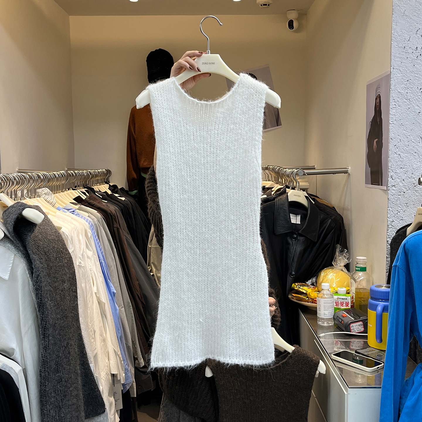 修身中长款圆领背心毛衣女