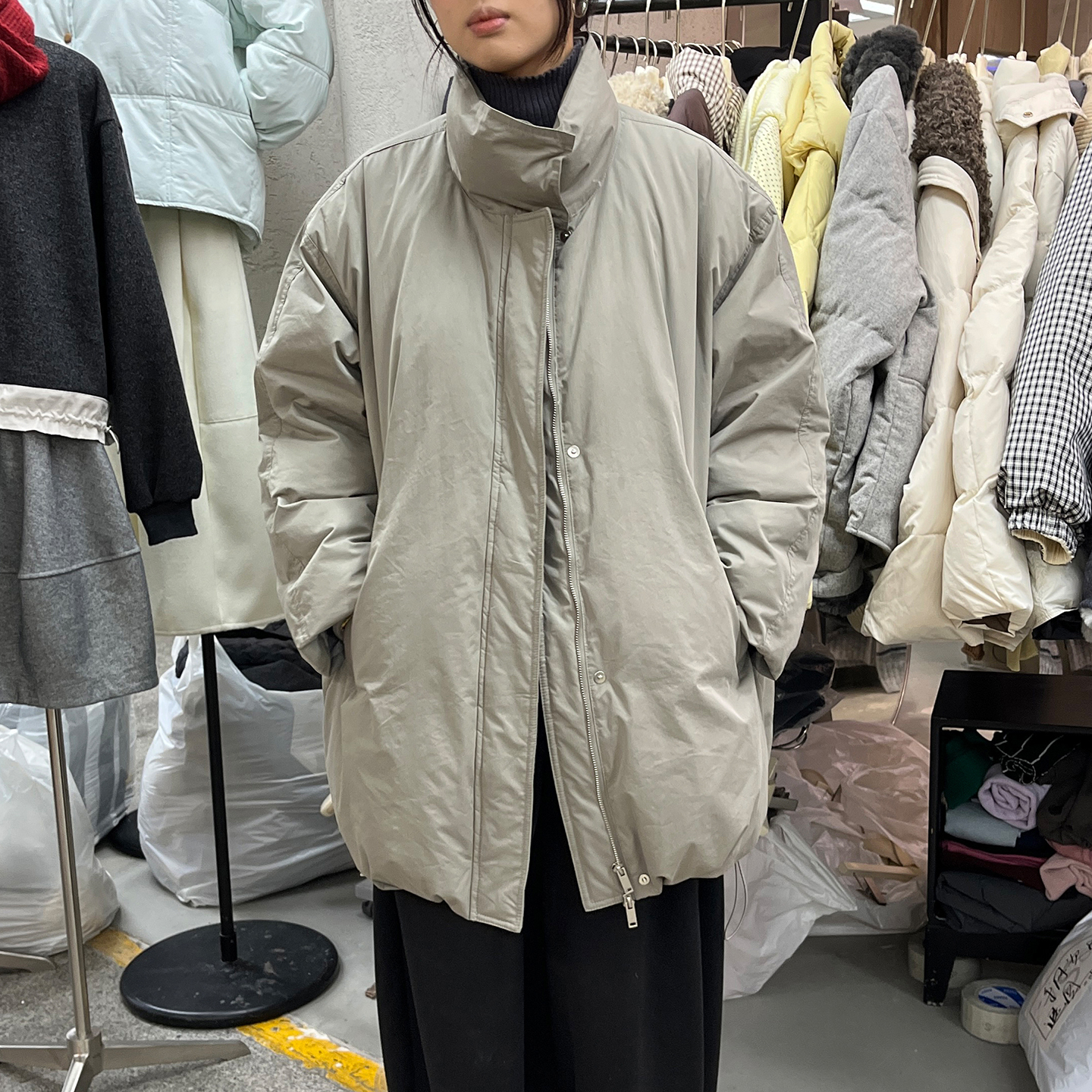 纯色中长款保暖羽绒服外套女