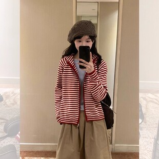 圣诞新年穿搭韩系红色条纹连帽针织开衫女短款外套外搭帽衫上衣