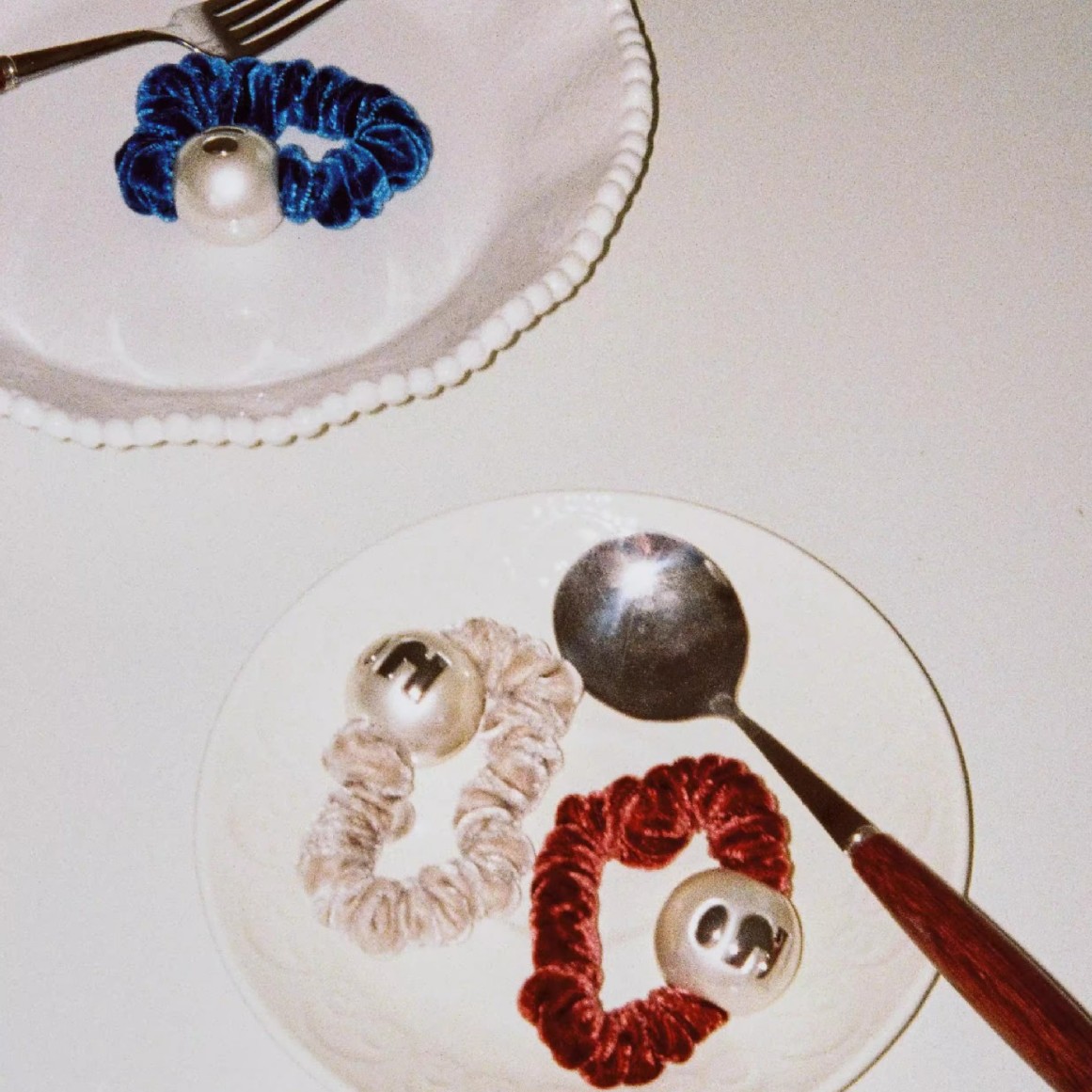 Tagi.丝绒《i》彩色钻鼓鼓发圈