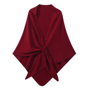 100%羊毛针织三角穿孔披肩女2025新款保暖外套法式披风斗篷围巾