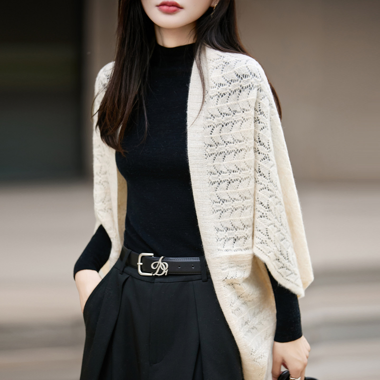 100%羊毛针织毛衣斗篷开衫女秋冬
