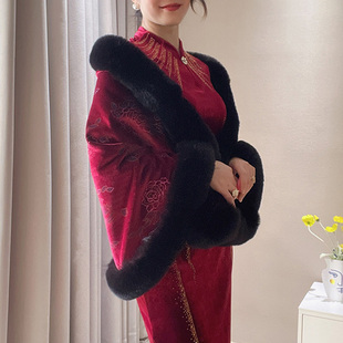冬天婚礼喜妈妈皮草披肩旗袍外搭婆婆婚宴保暖斗篷酒红金丝绒加绒