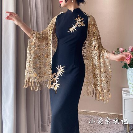 搭配丝绒黑色旗袍的专用小披肩金色镂空亮片流苏夏外搭高级感薄款