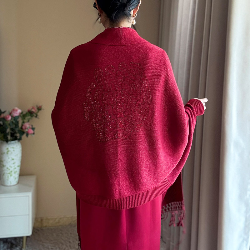 春秋酒红色超大披肩胖妈妈婚宴旗袍礼服喜婆婆外搭长款针织斗篷女