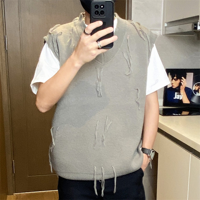 M715-特P48破洞流苏针织衫男士潮牌V领无袖毛衣马甲帅气休闲线衣,男装背心/马甲,电商D310B