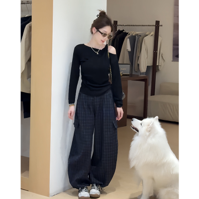 露肩针织上衣格纹阔腿裤套装