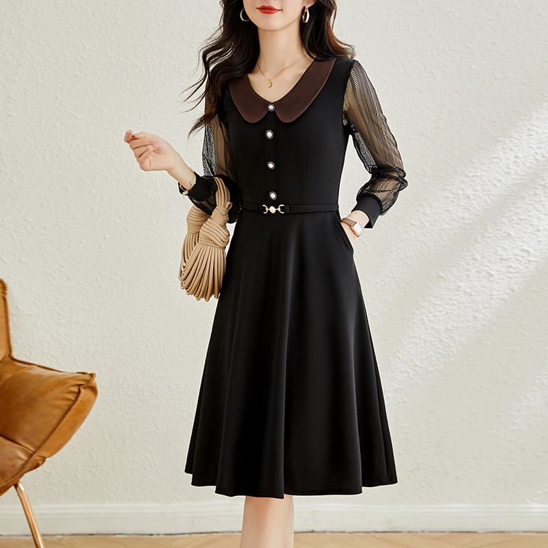 气质假两件套蕾丝镂空长袖修身中长款大码女装胖mm长袖连衣裙春秋