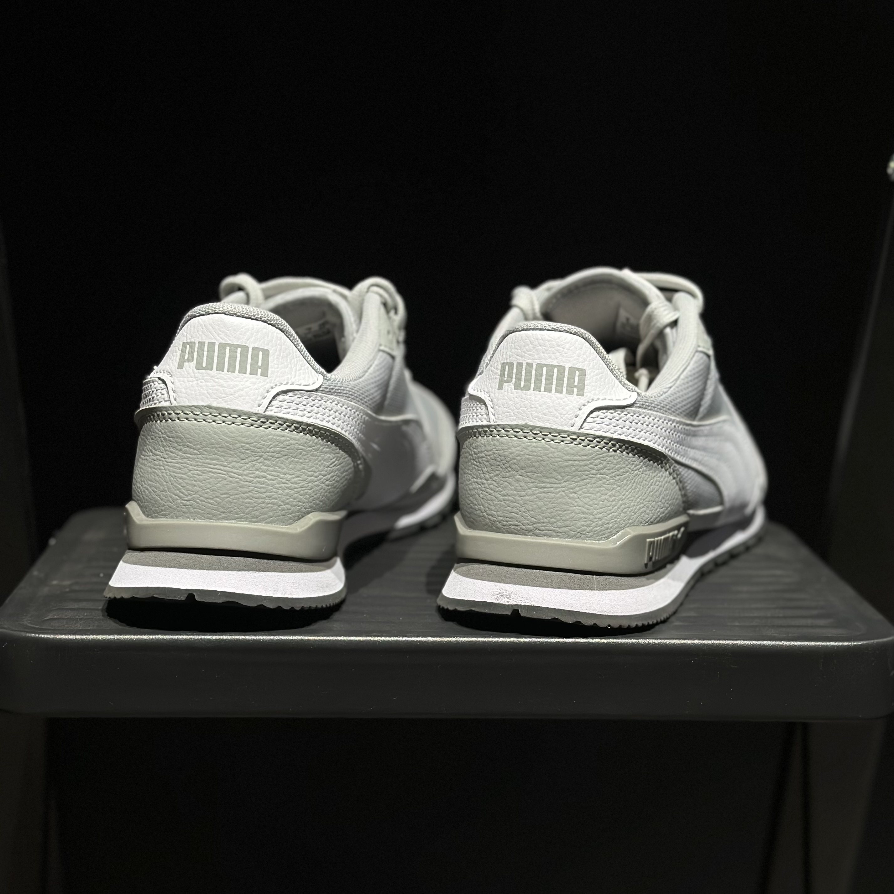 Puma/彪马阿甘鞋男女复古运动休闲鞋透气白色轻便低帮网面384640