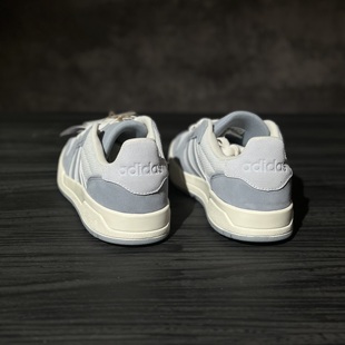 adidas阿迪达斯ENTRAP男子运动休闲鞋翻毛皮海盐冰蓝板鞋KI8458