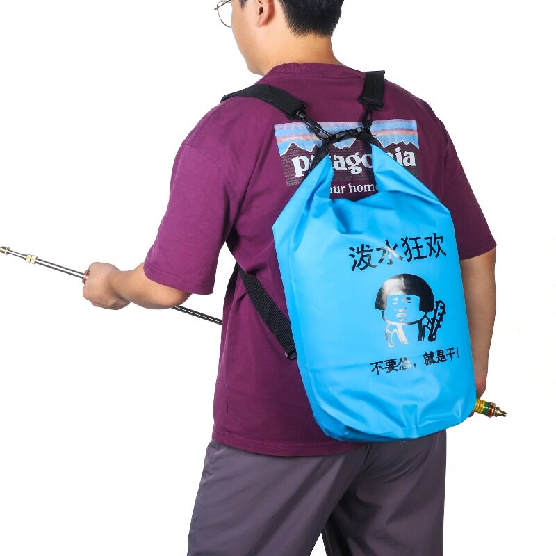户外手持大容量防水水枪